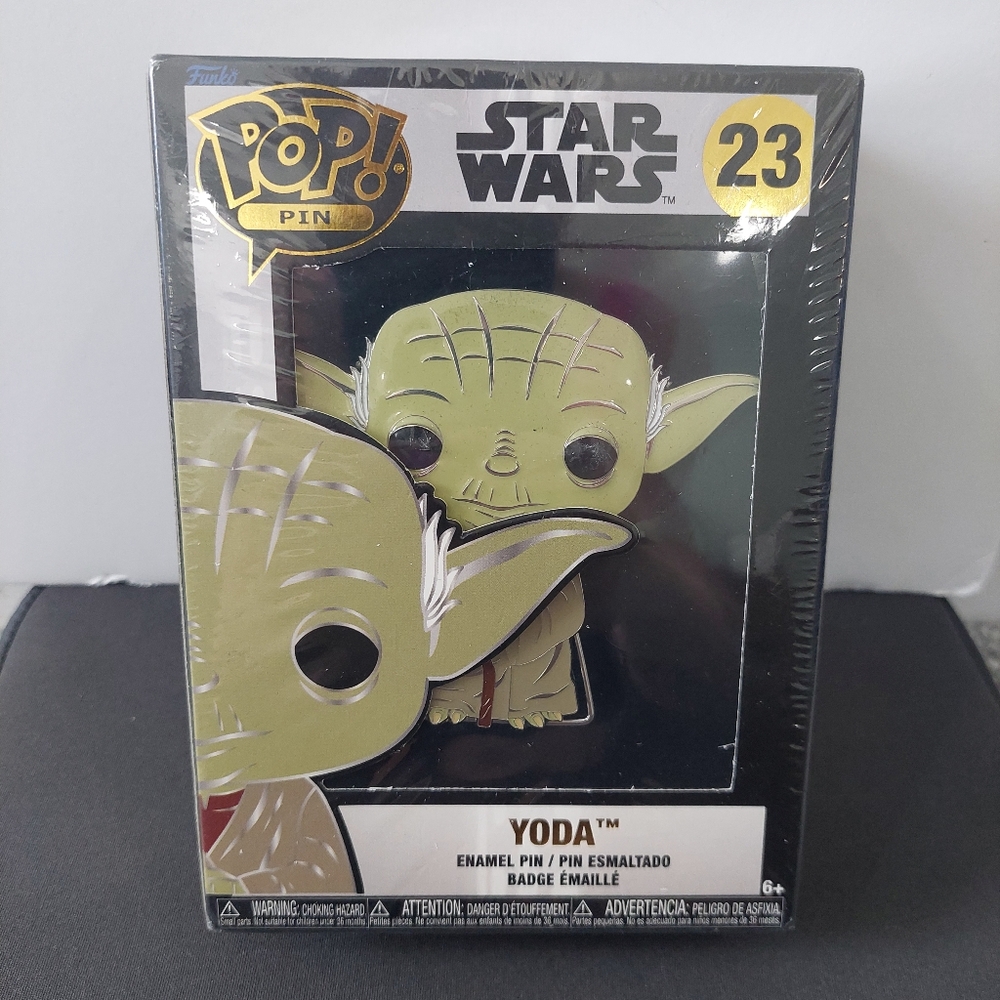 Funko Pop pin Star Wars Yoda 23 Enamel Pin